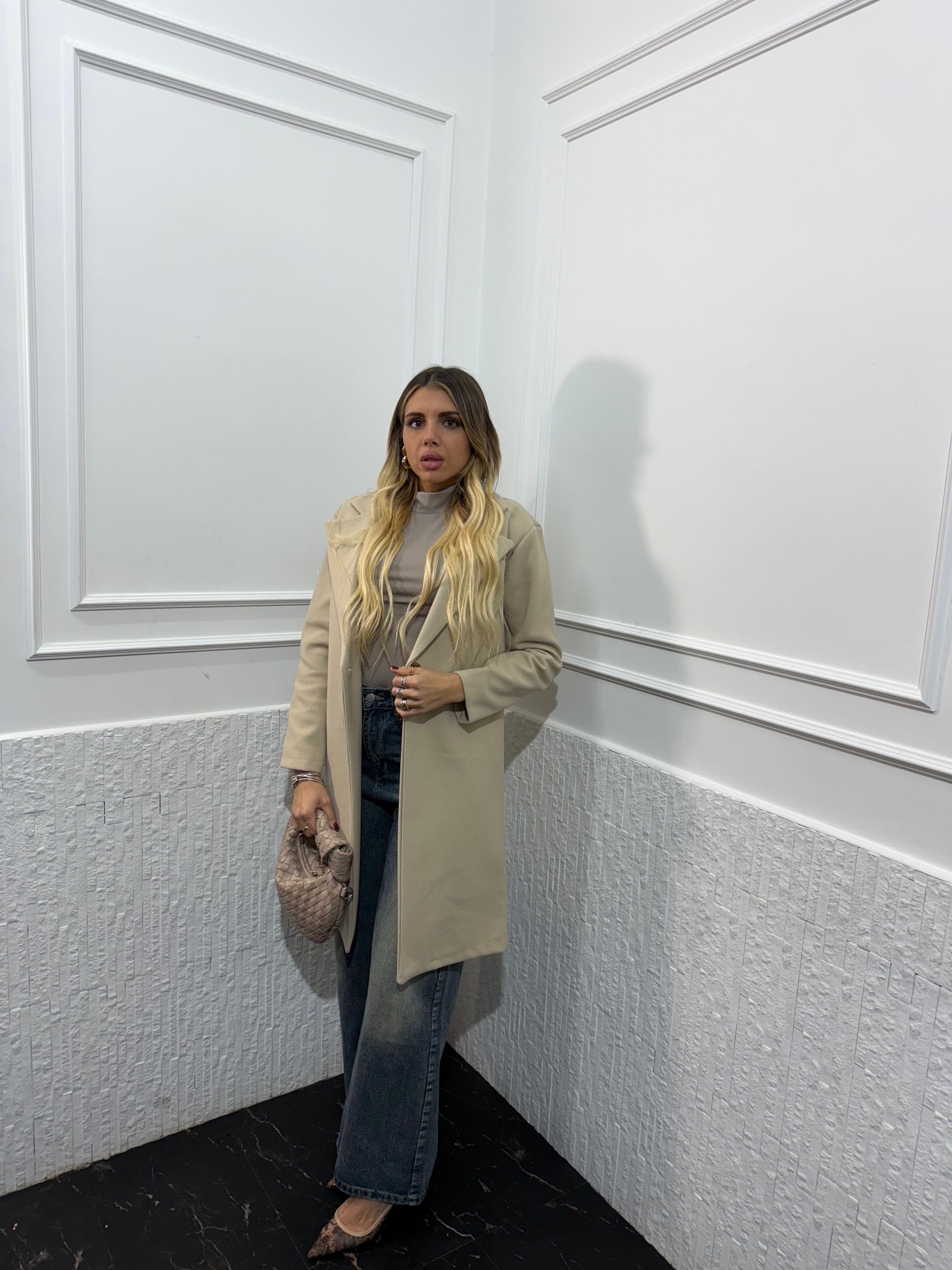 Coat Minimal