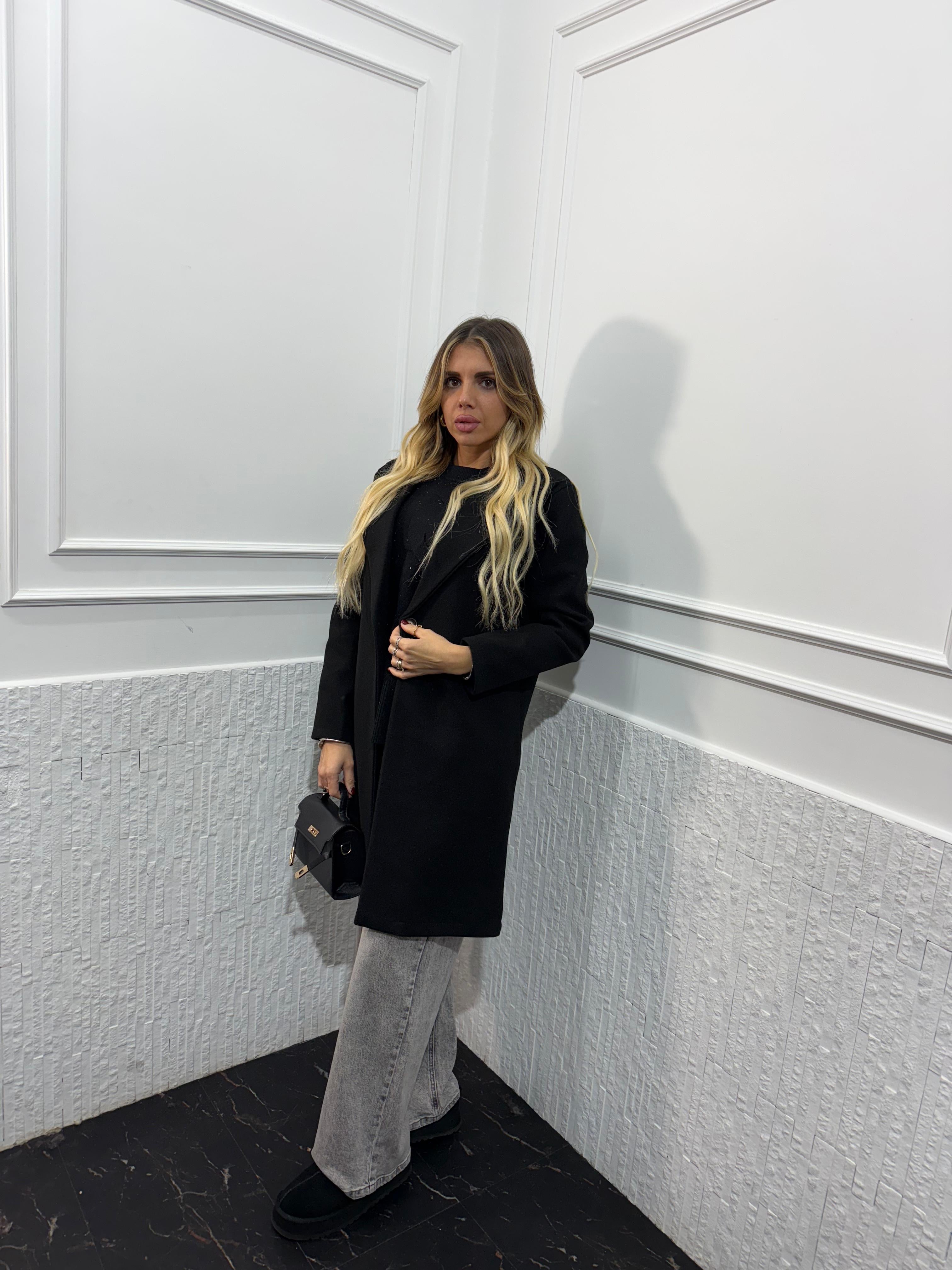Coat Minimal