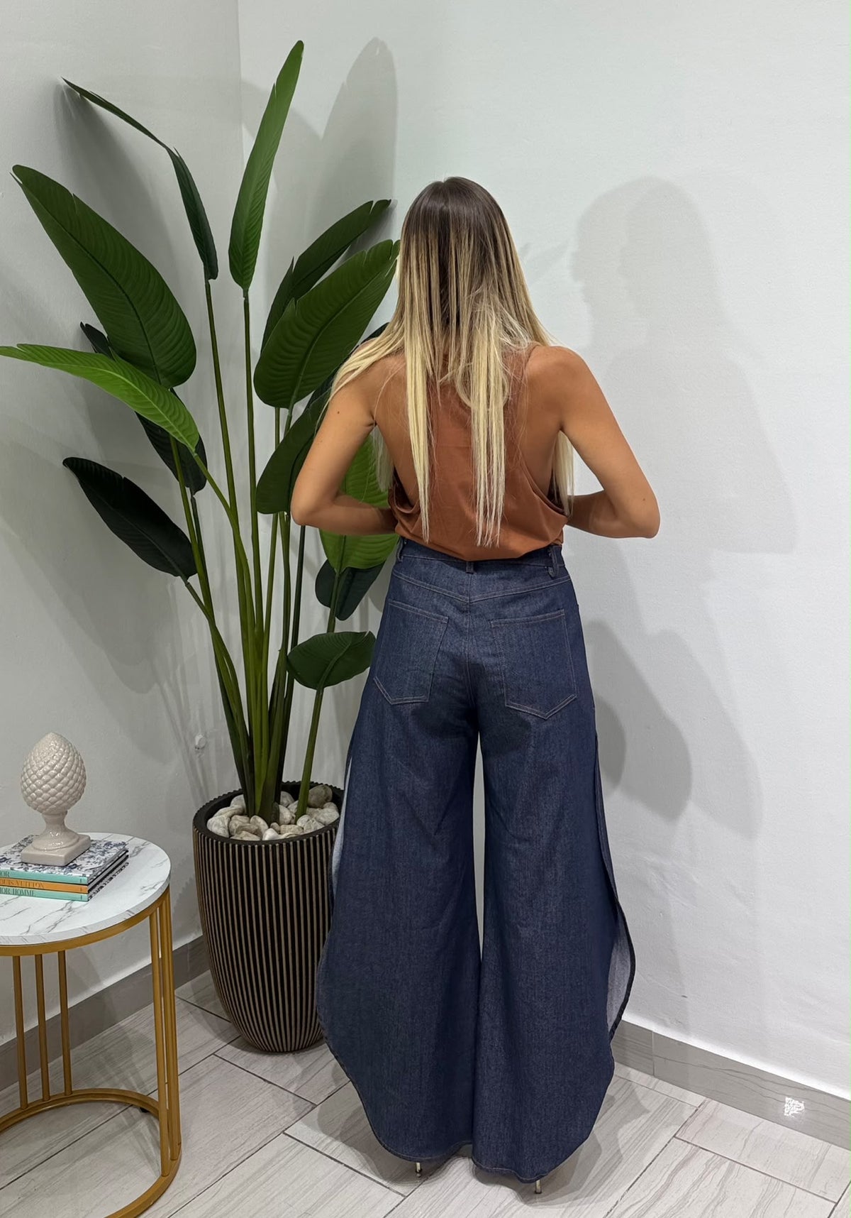Denim Volant Lumina