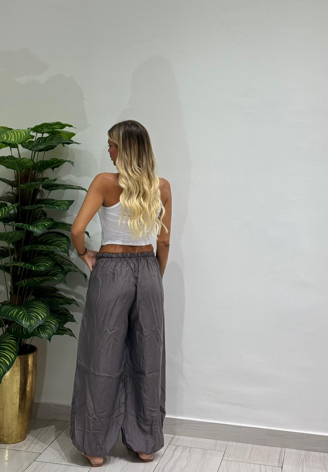 Pantalone sfiammato